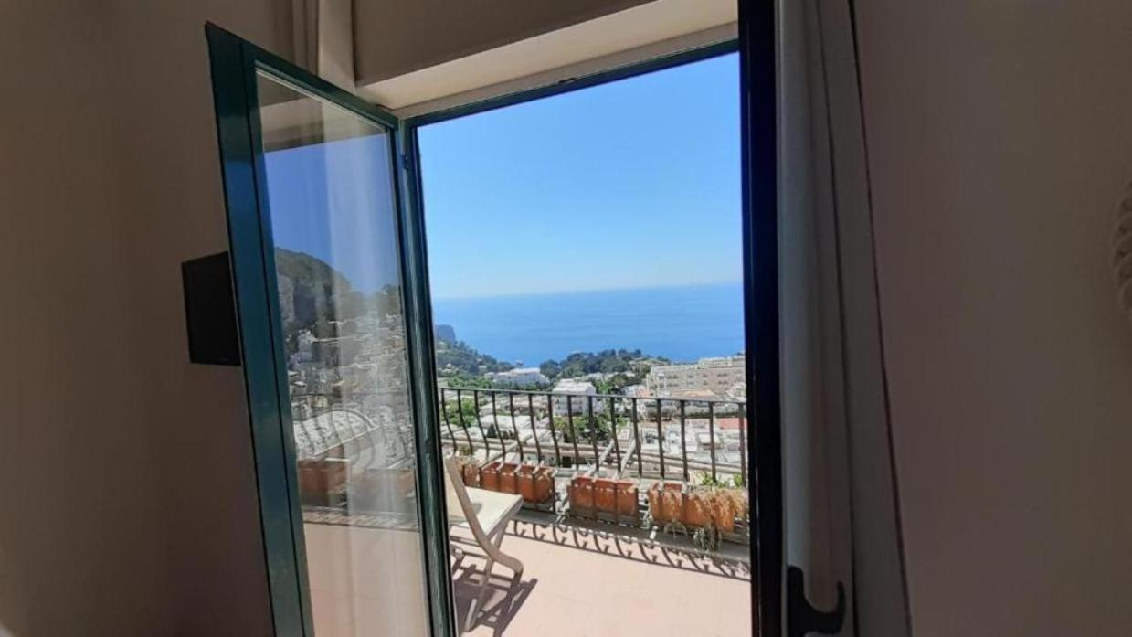 Sunshine Apartman Capri Kültér fotó